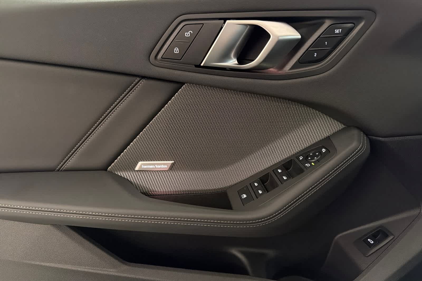 Thumbnail: 2025 BMW 2 Series - 12