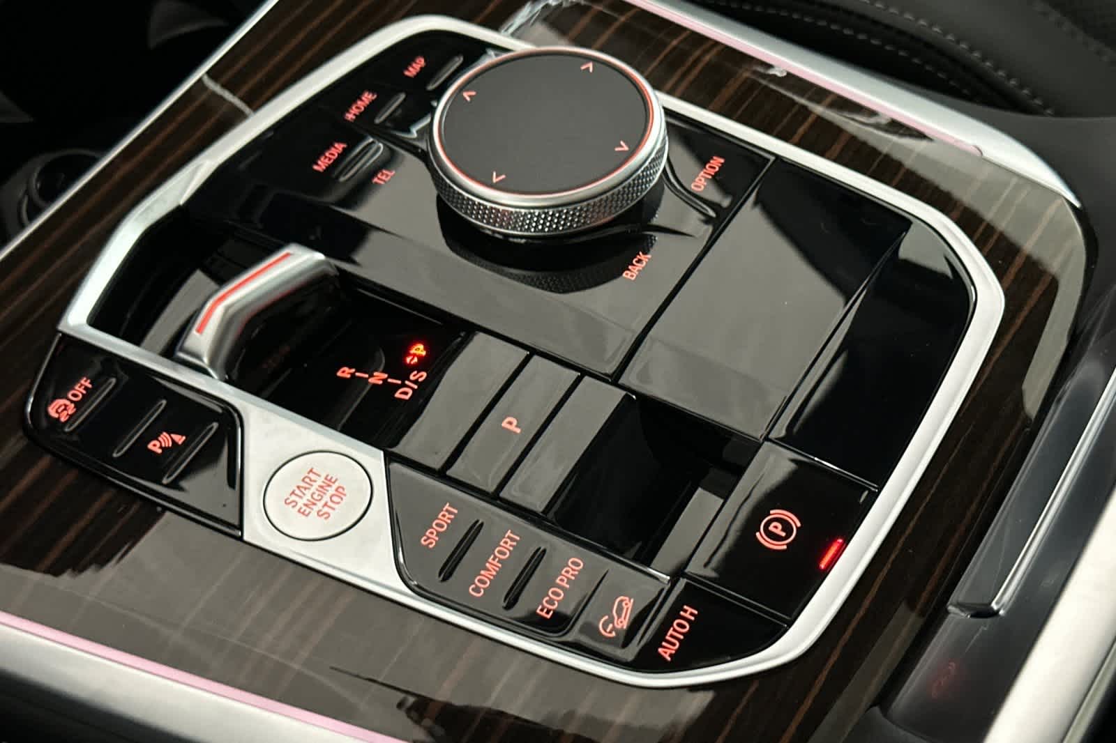 Thumbnail: 2026 BMW X5 - 22