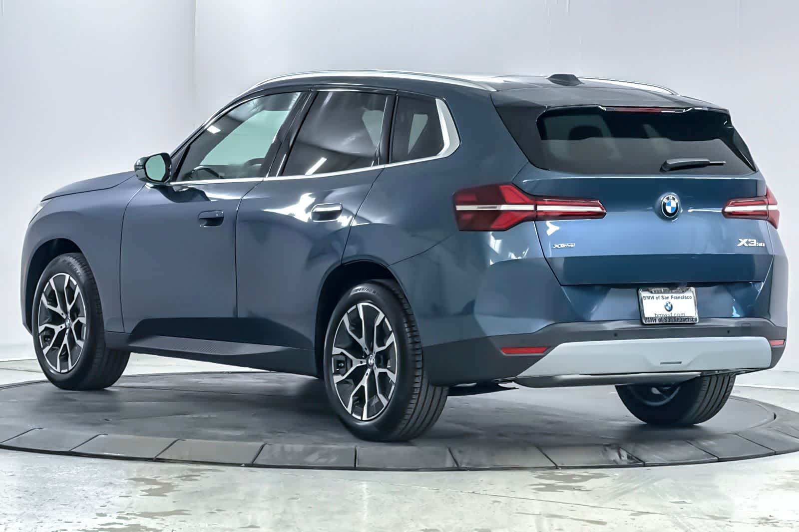 Thumbnail: 2026 BMW X3 - 6