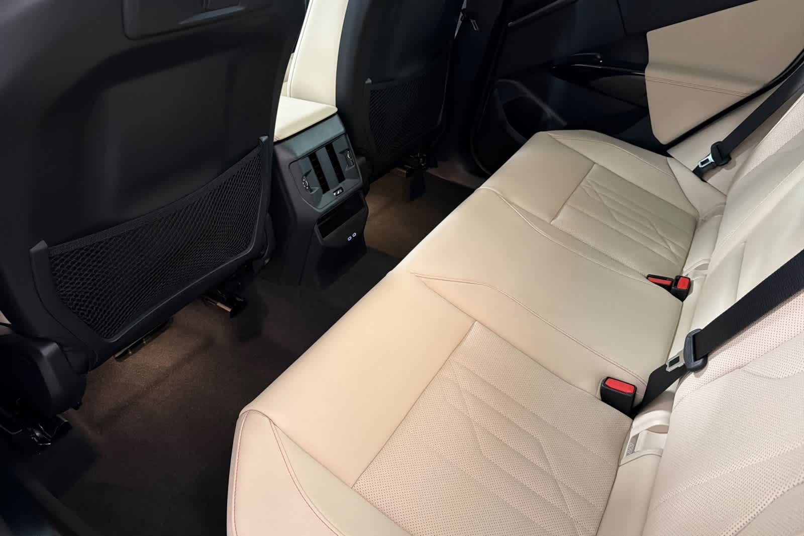 Thumbnail: 2026 BMW X3 - 4