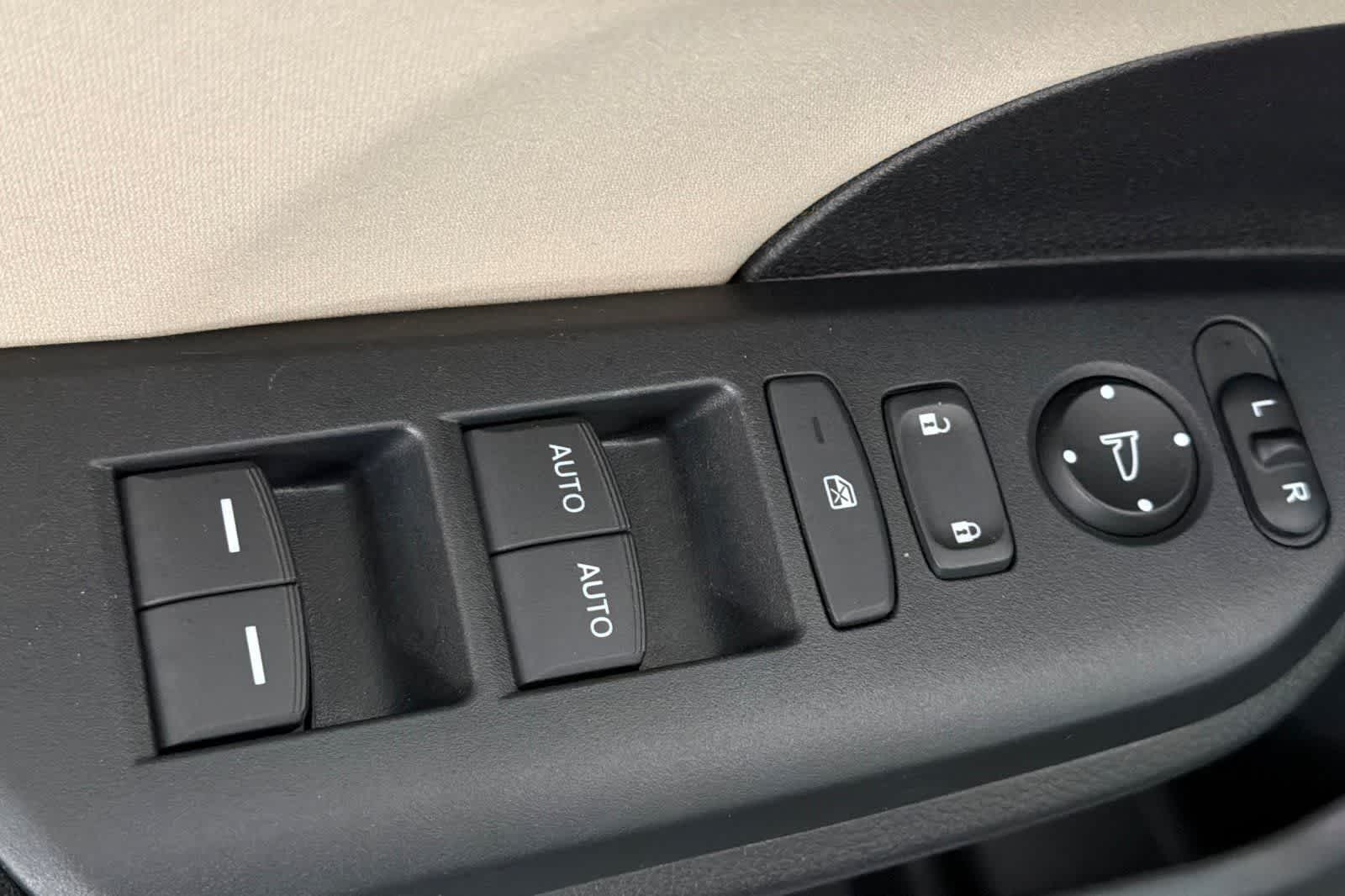Thumbnail: 2016 Honda Civic - 13