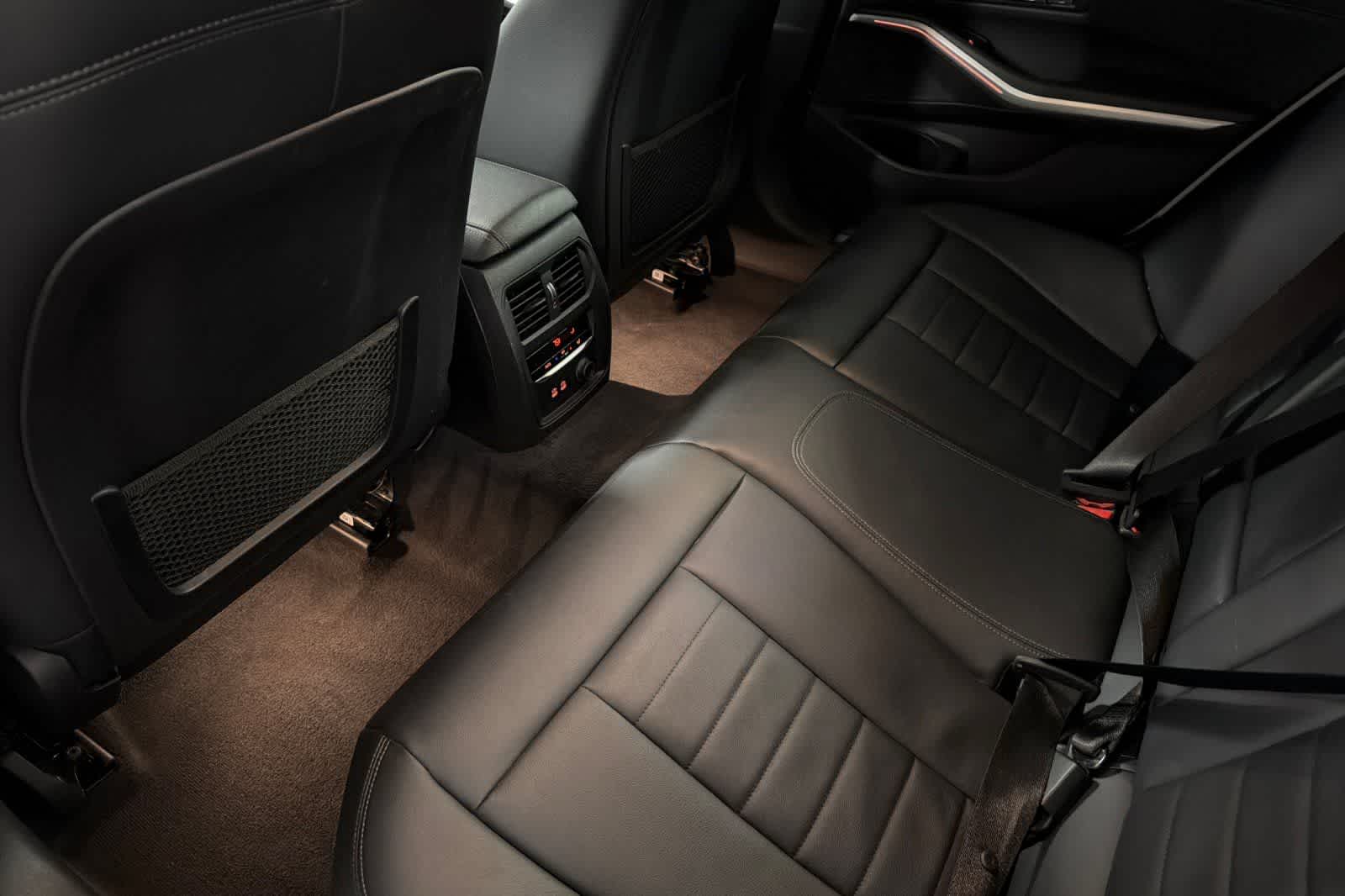 Thumbnail: 2020 BMW 3 Series - 4