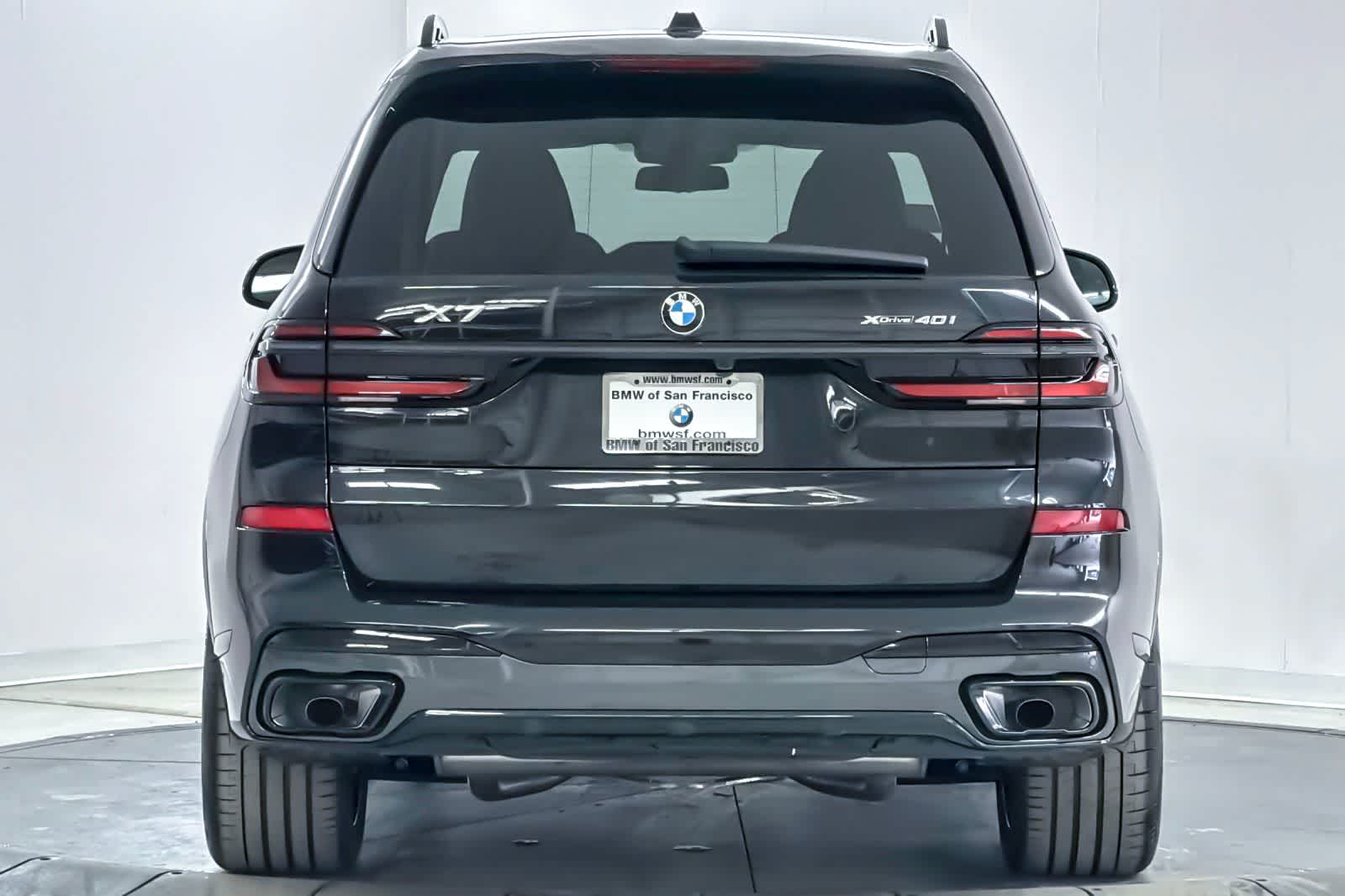 Thumbnail: 2027 BMW X7 - 7