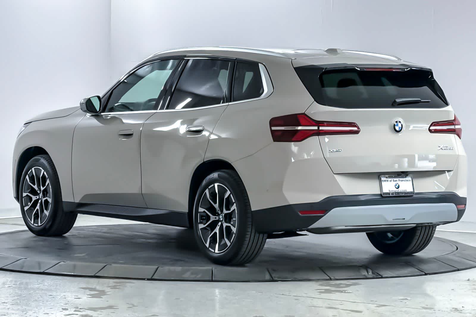 Thumbnail: 2026 BMW X3 - 6