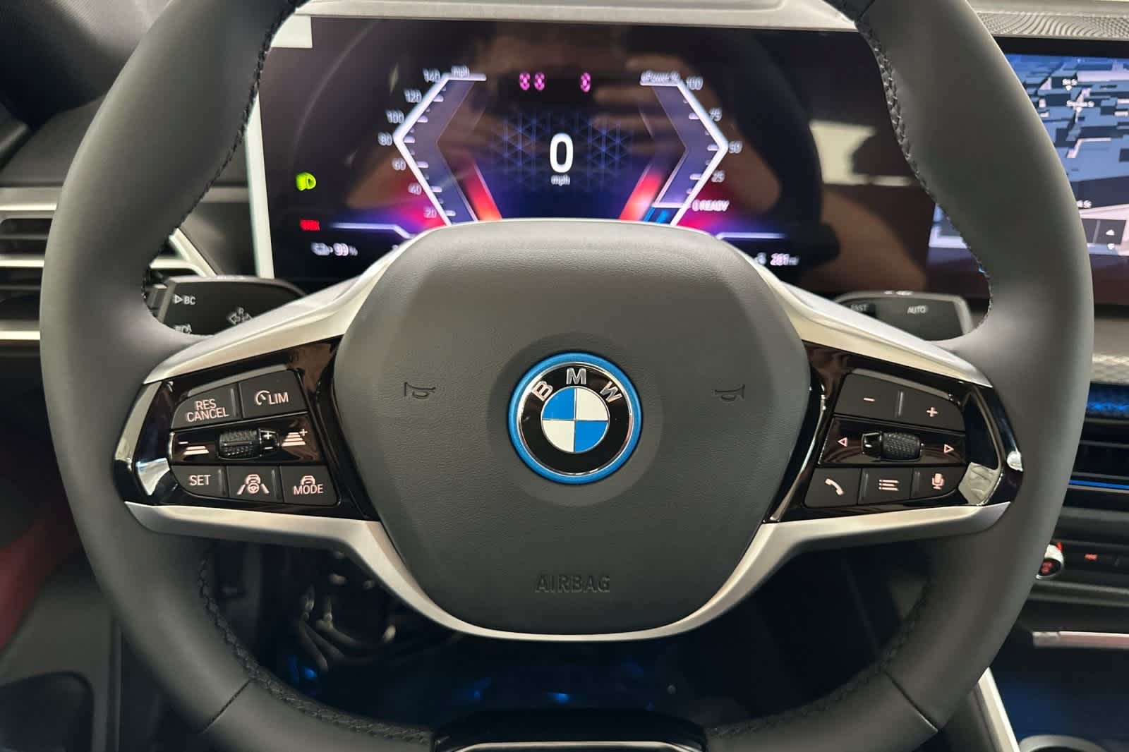 Thumbnail: 2025 BMW i4 - 23