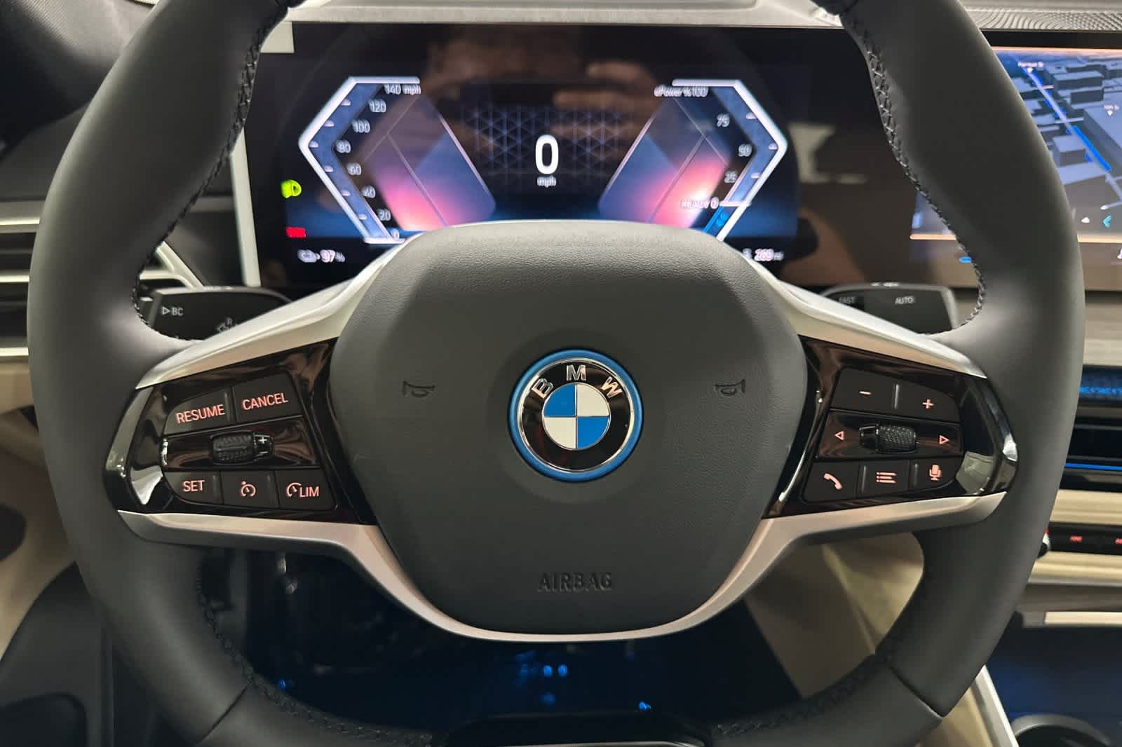 Thumbnail: 2025 BMW i4 - 23