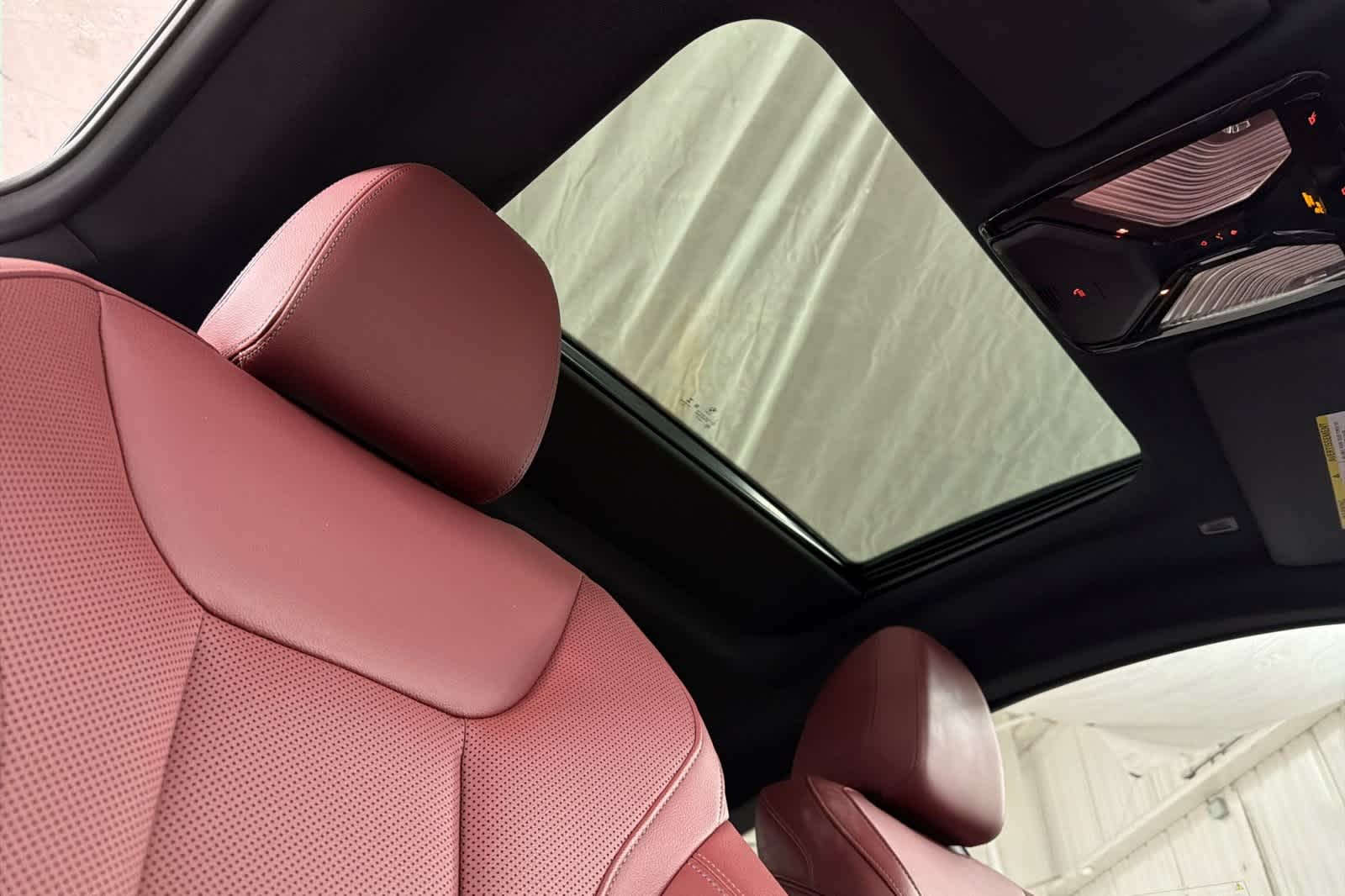 Thumbnail: 2023 BMW 4 Series - 16