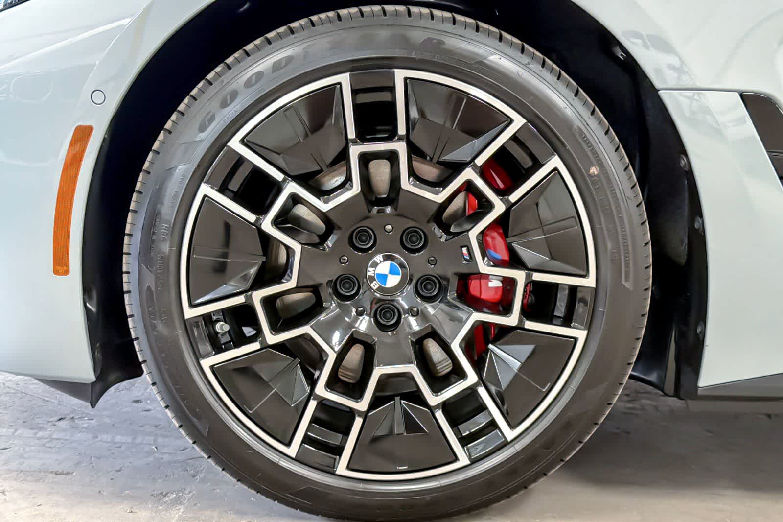 Thumbnail: 2026 BMW i4 - 24