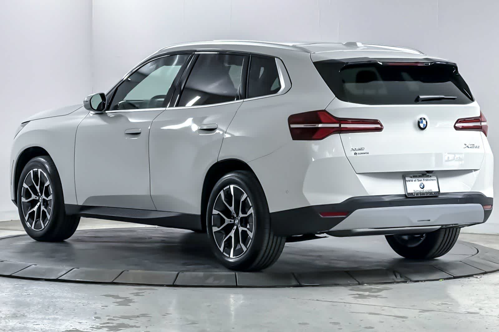 Thumbnail: 2026 BMW X3 - 6