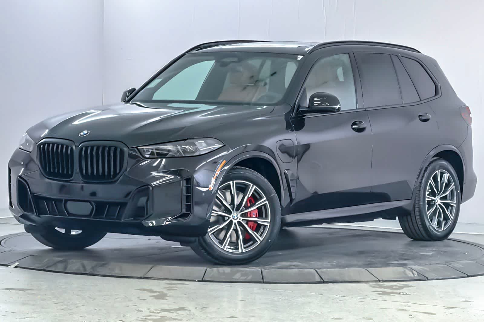 Thumbnail: 2026 BMW X5 - 1