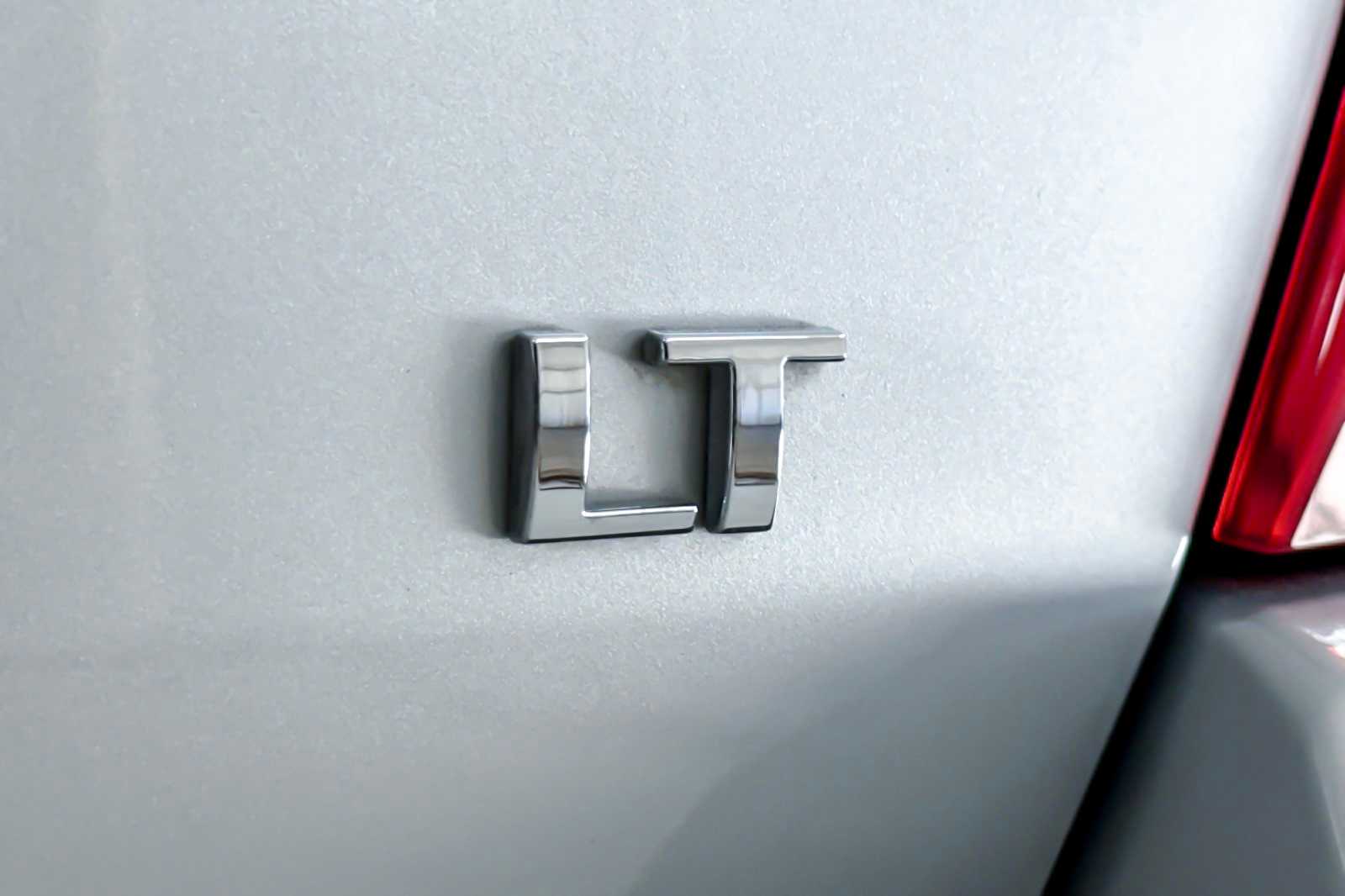 Thumbnail: 2017 Chevrolet Trax - 27