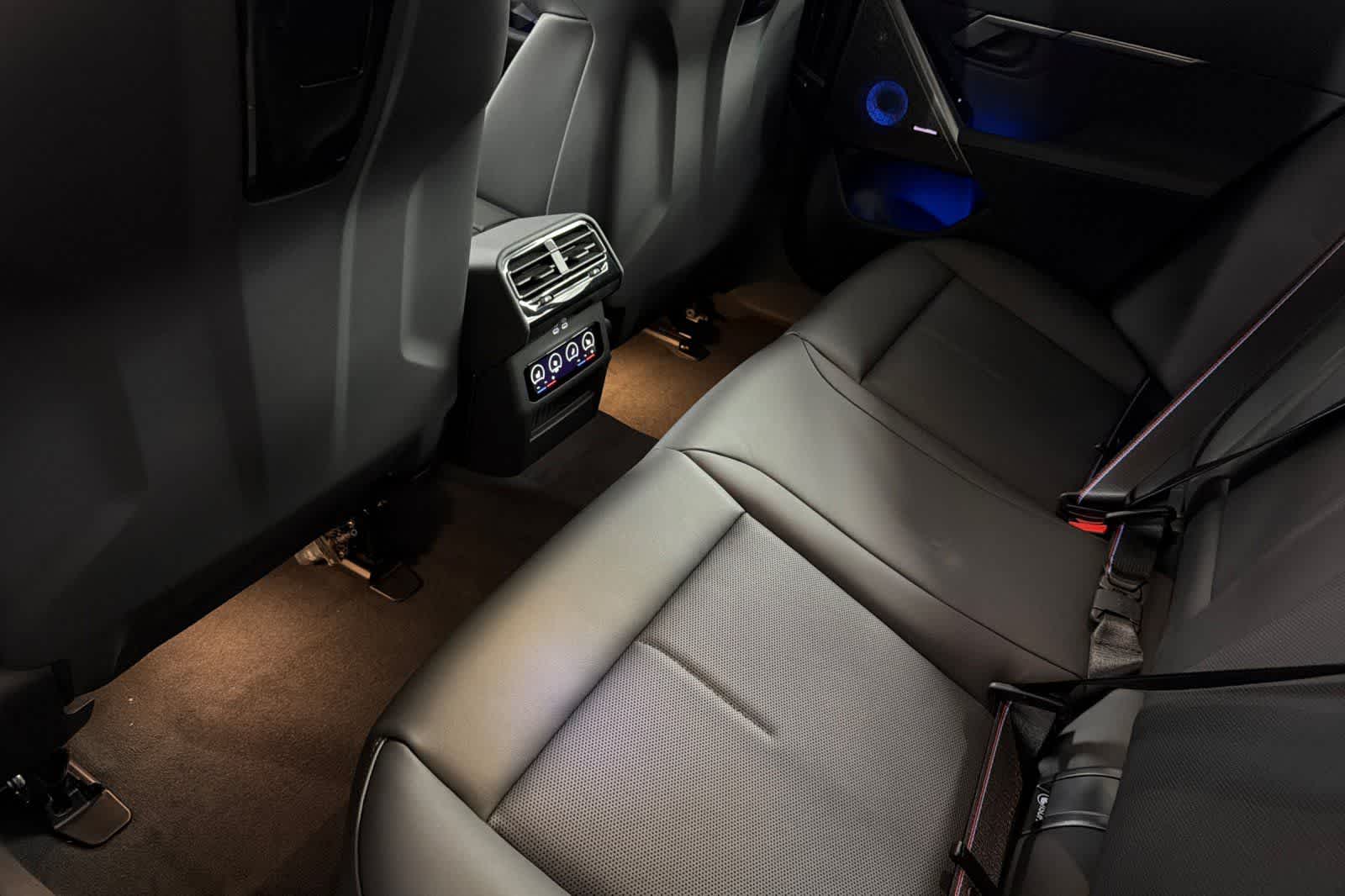 Thumbnail: 2026 BMW M5 - 4