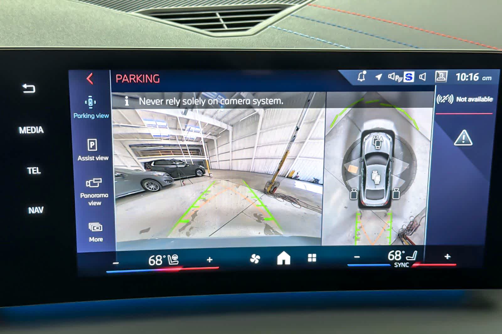 Thumbnail: 2025 BMW 2 Series - 18