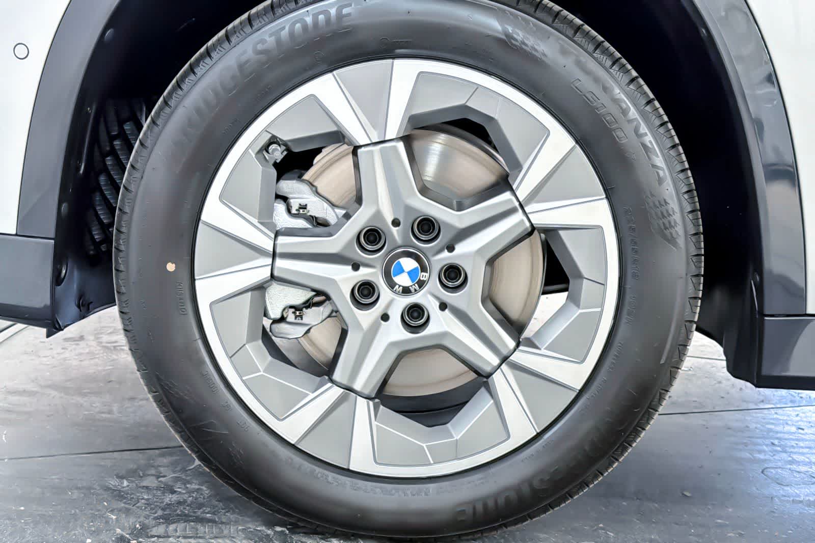 Thumbnail: 2026 BMW X1 - 25
