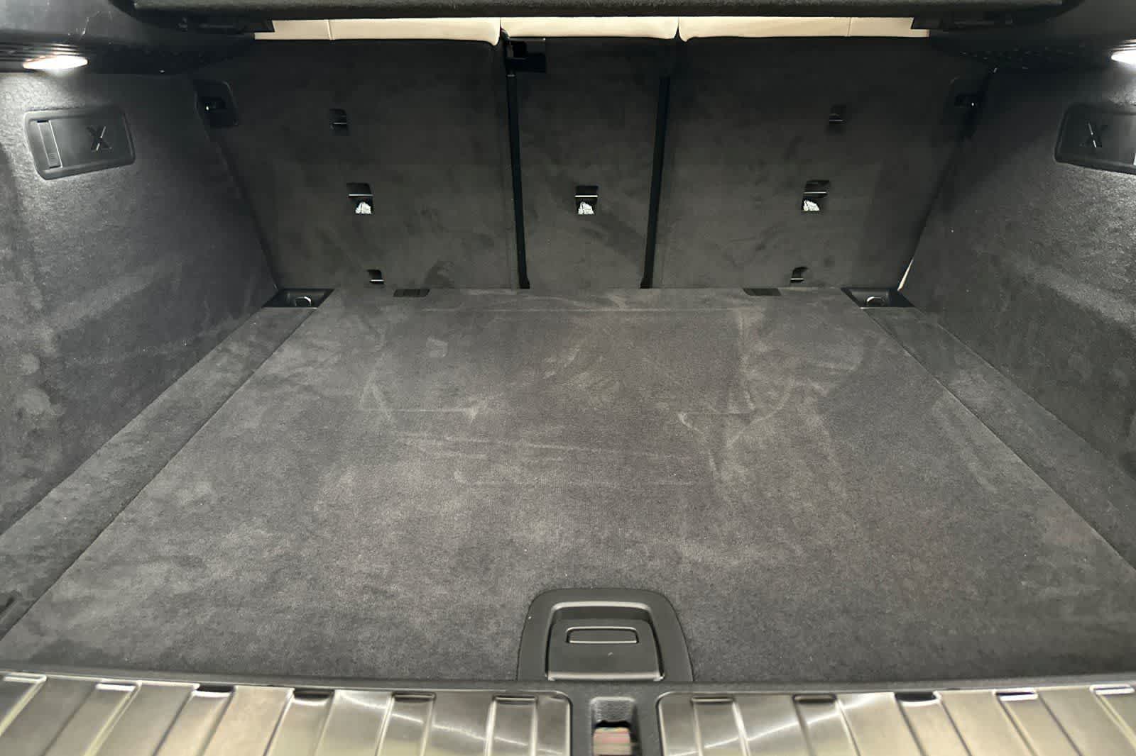 Thumbnail: 2026 BMW X6 - 15