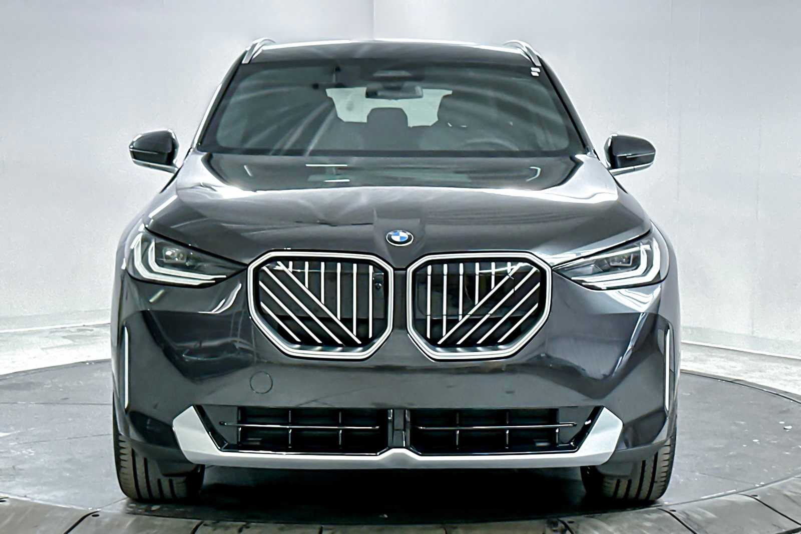 Thumbnail: 2026 BMW X3 - 10