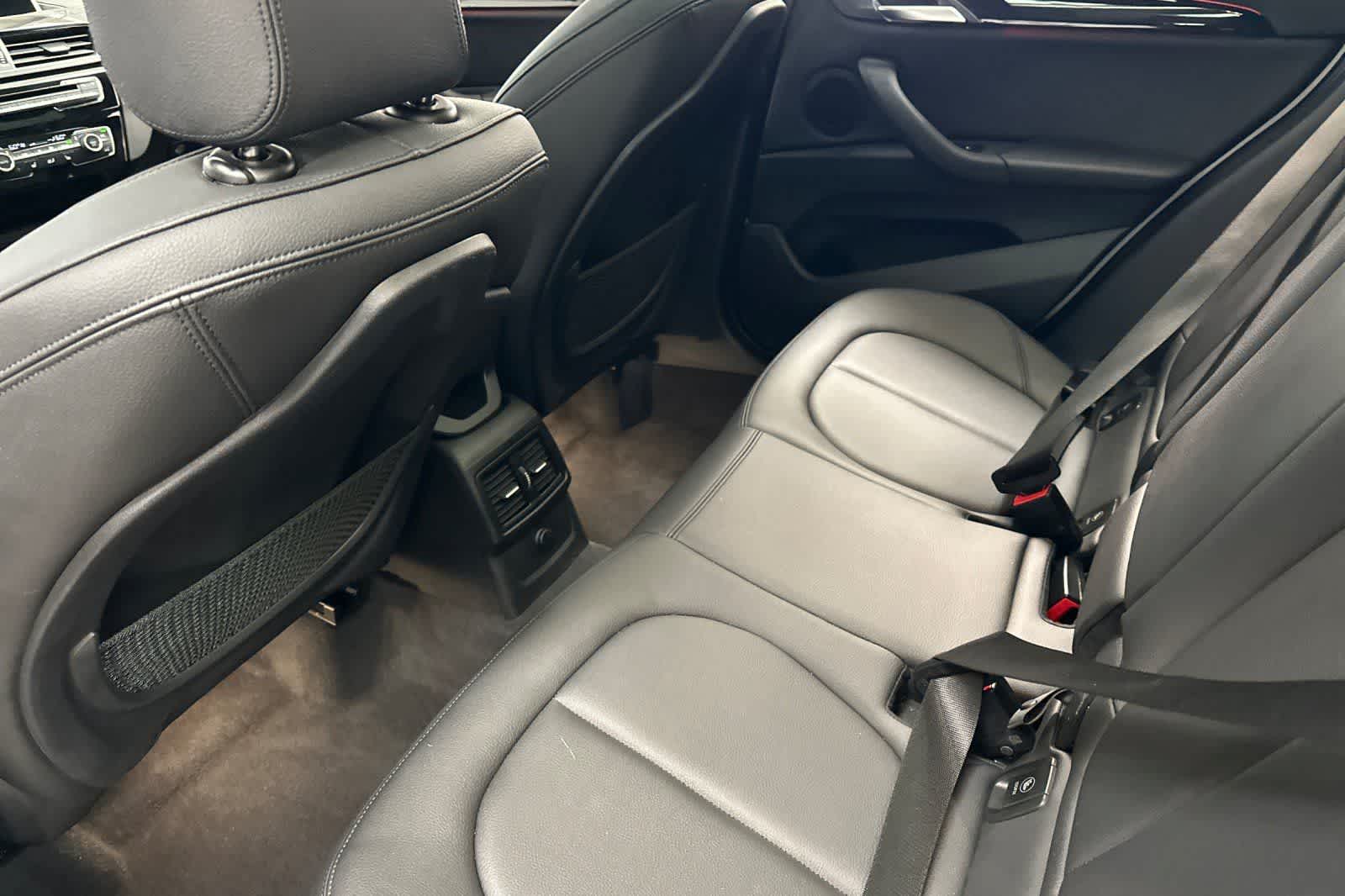 Thumbnail: 2018 BMW X1 - 4