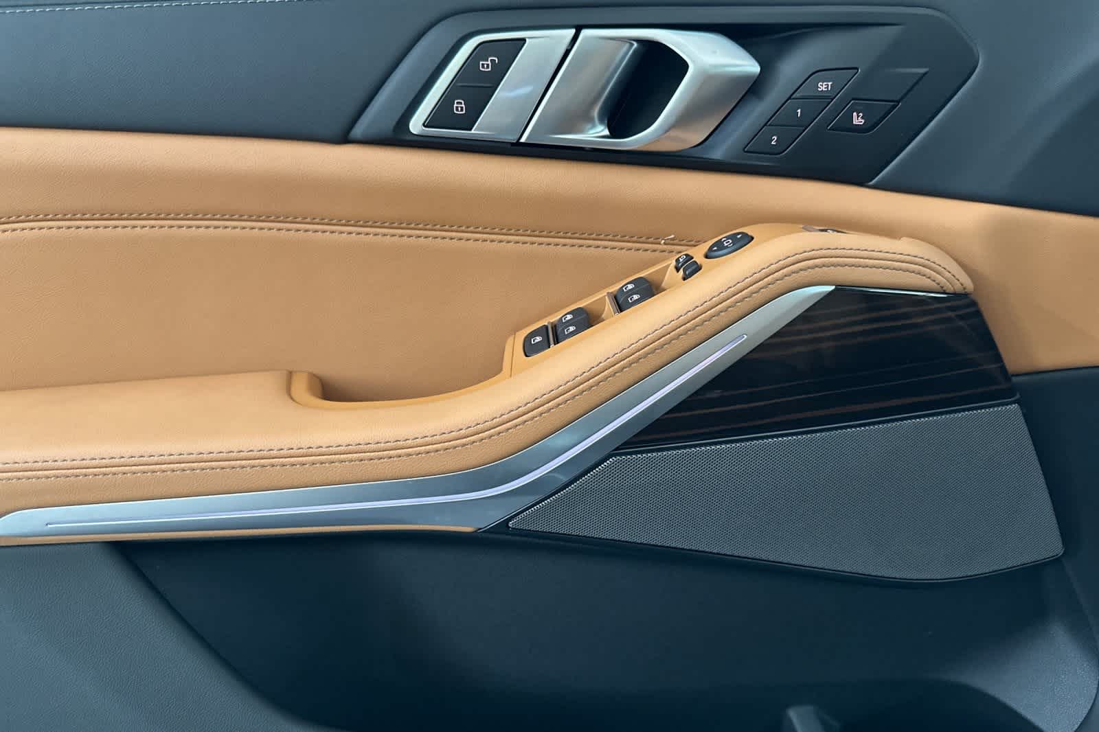 Thumbnail: 2026 BMW X5 - 12