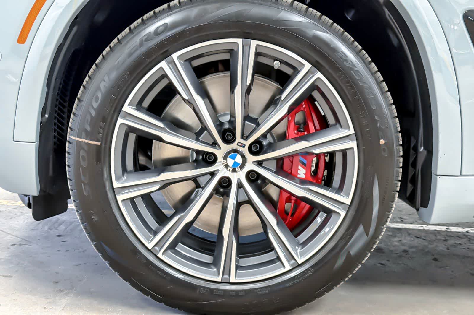 Thumbnail: 2026 BMW X5 - 25