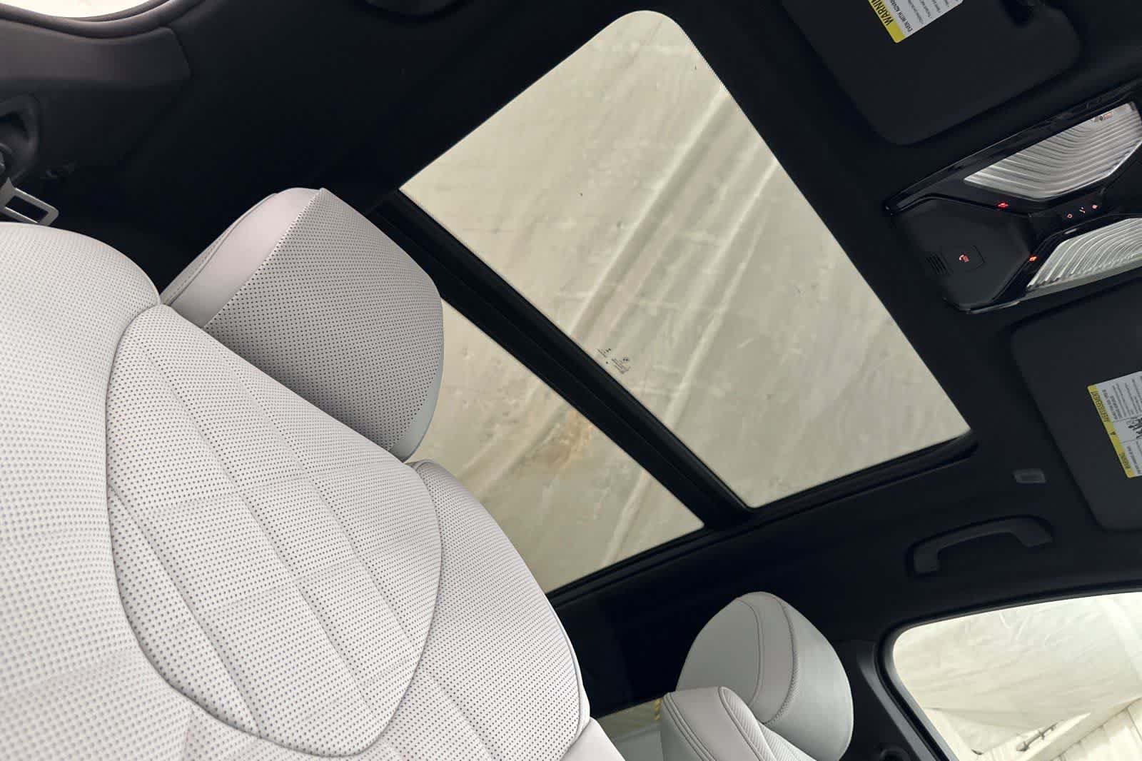 Thumbnail: 2026 BMW X5 - 17