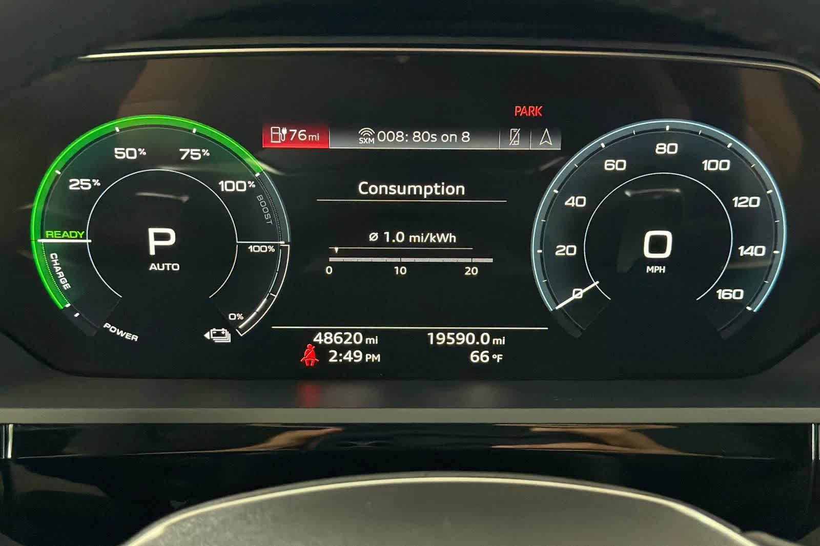 Thumbnail: 2019 Audi e-tron - 25