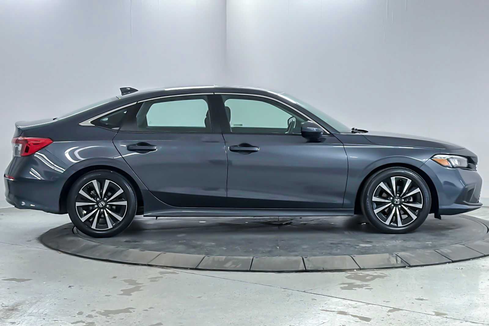 Thumbnail: 2023 Honda Civic - 8