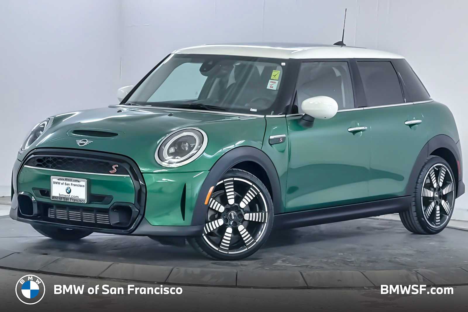 Thumbnail: 2023 MINI Cooper Hardtop - 1