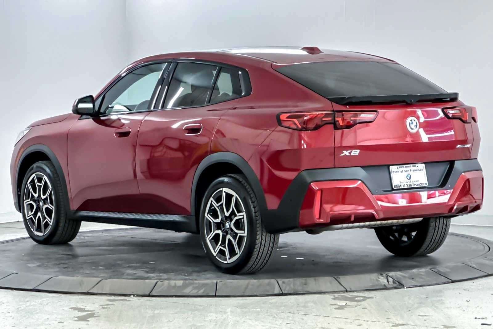 Thumbnail: 2025 BMW X2 - 6
