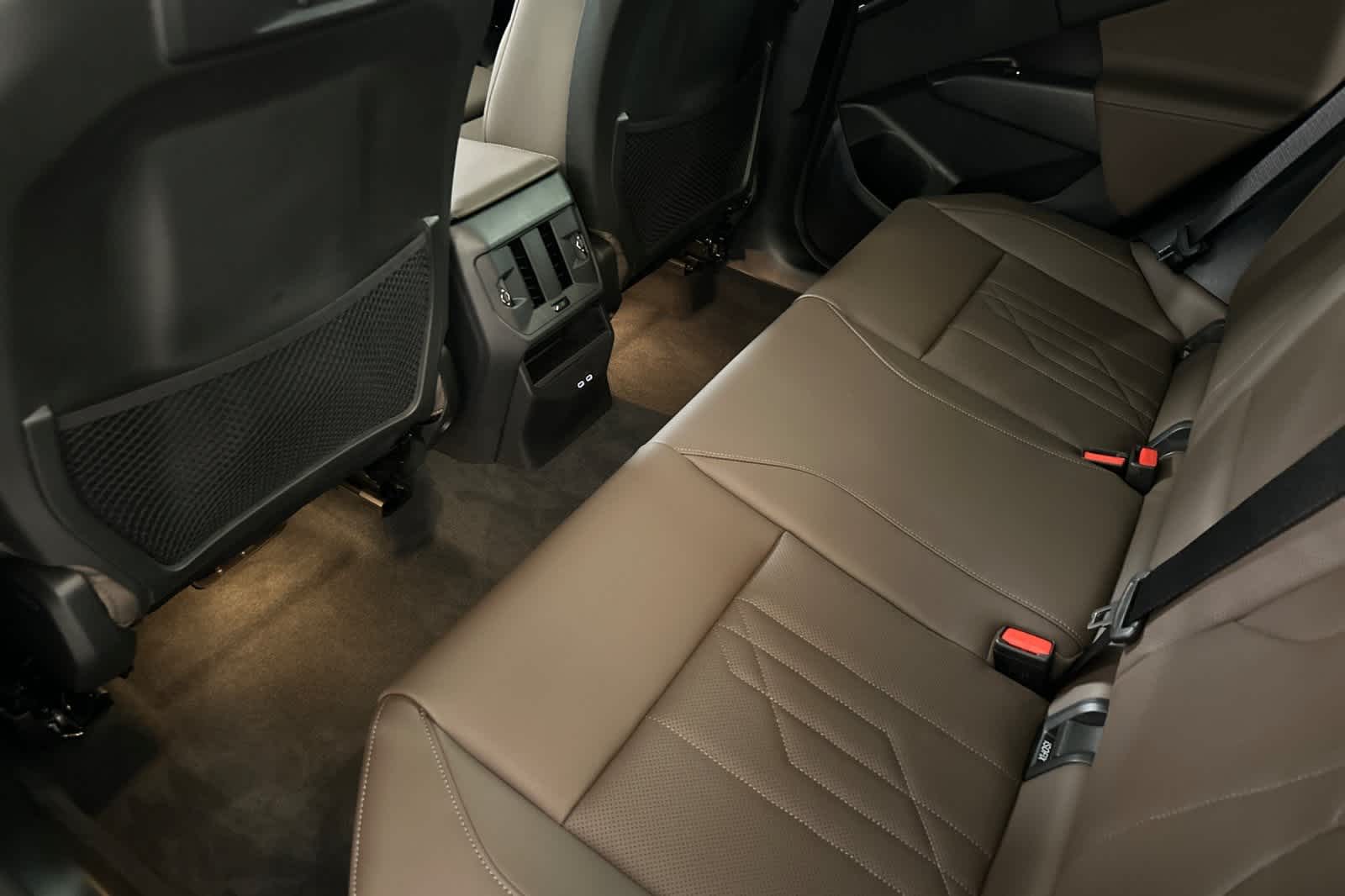 Thumbnail: 2026 BMW X3 - 4