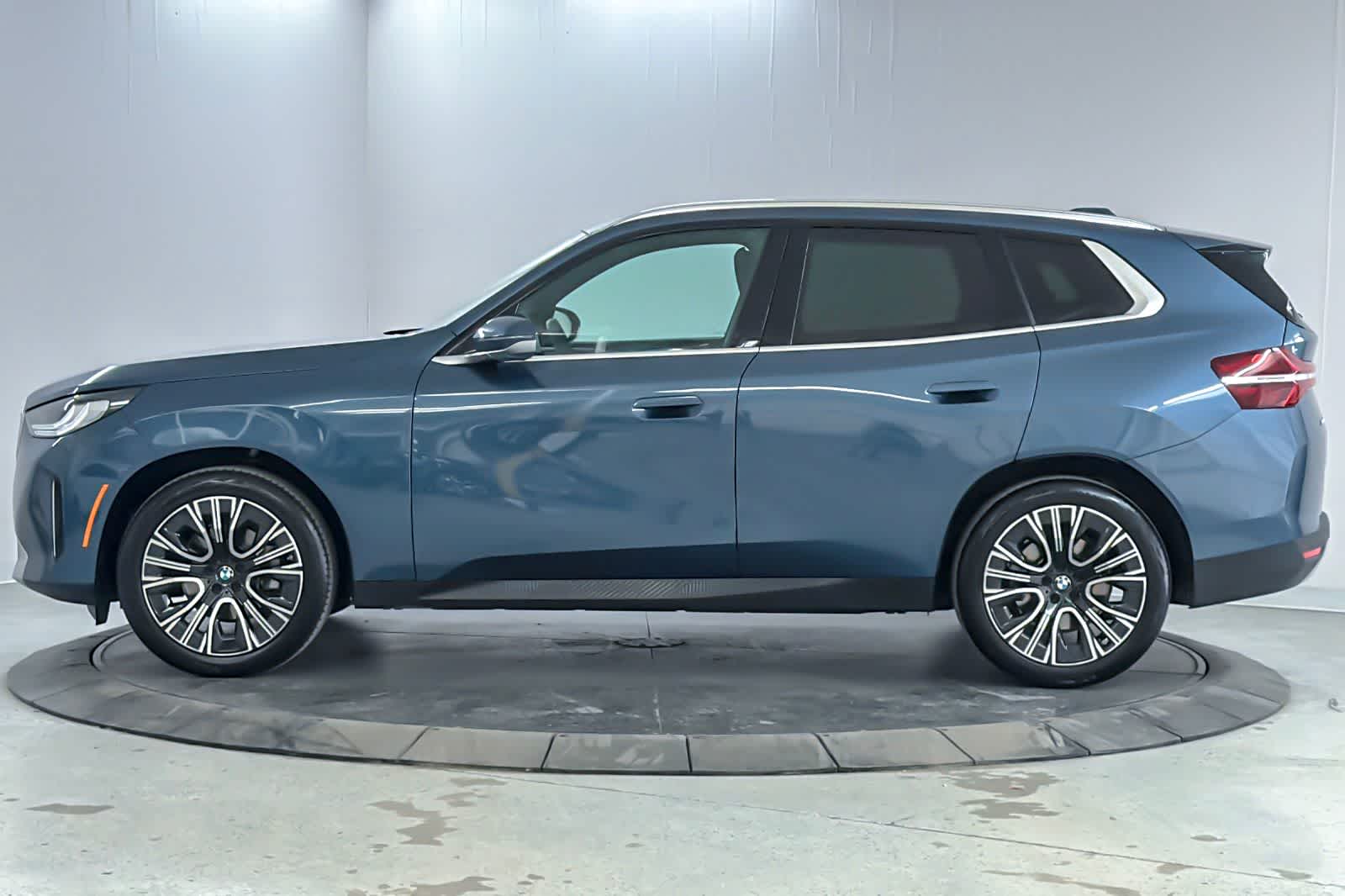 Thumbnail: 2026 BMW X3 - 4