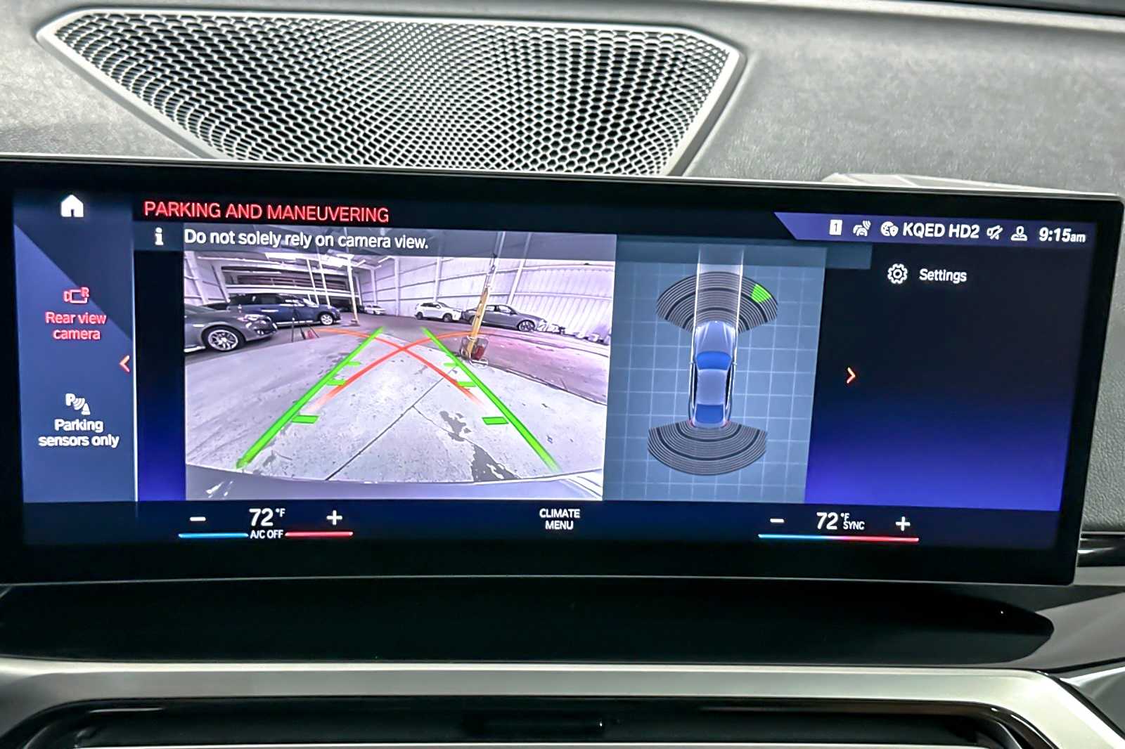 Thumbnail: 2023 BMW i4 - 19