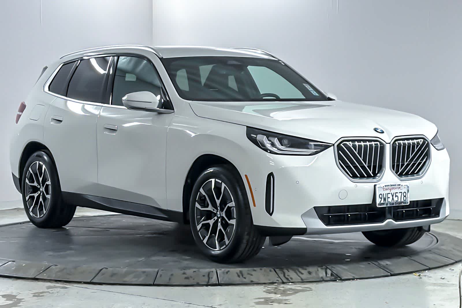 Thumbnail: 2026 BMW X3 - 9