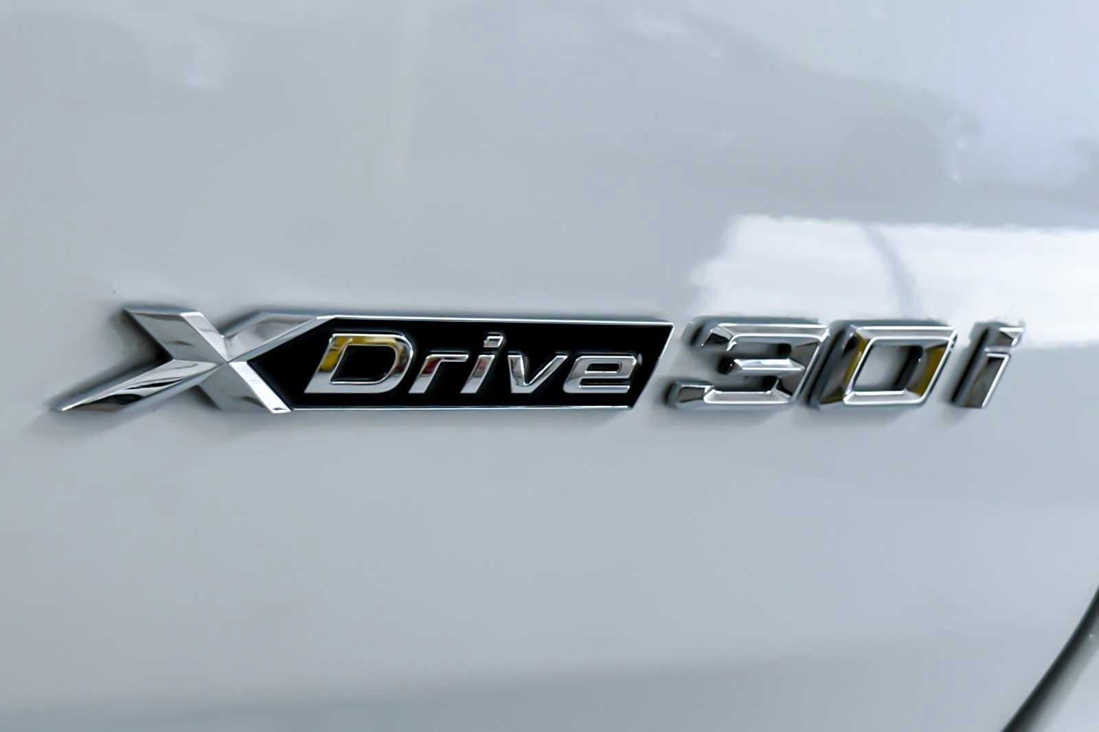 Thumbnail: 2023 BMW X3 - 28