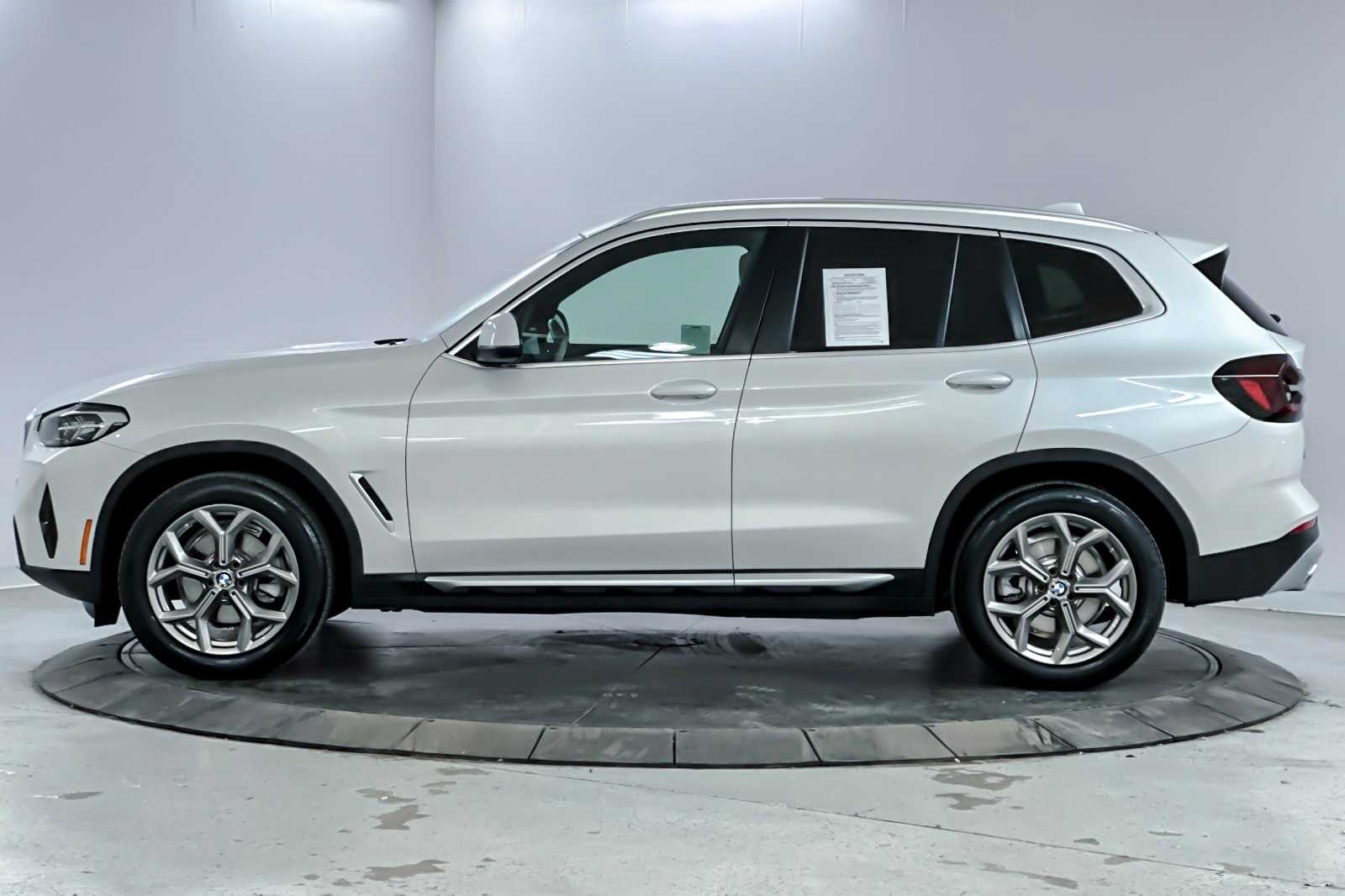 Thumbnail: 2022 BMW X3 - 5