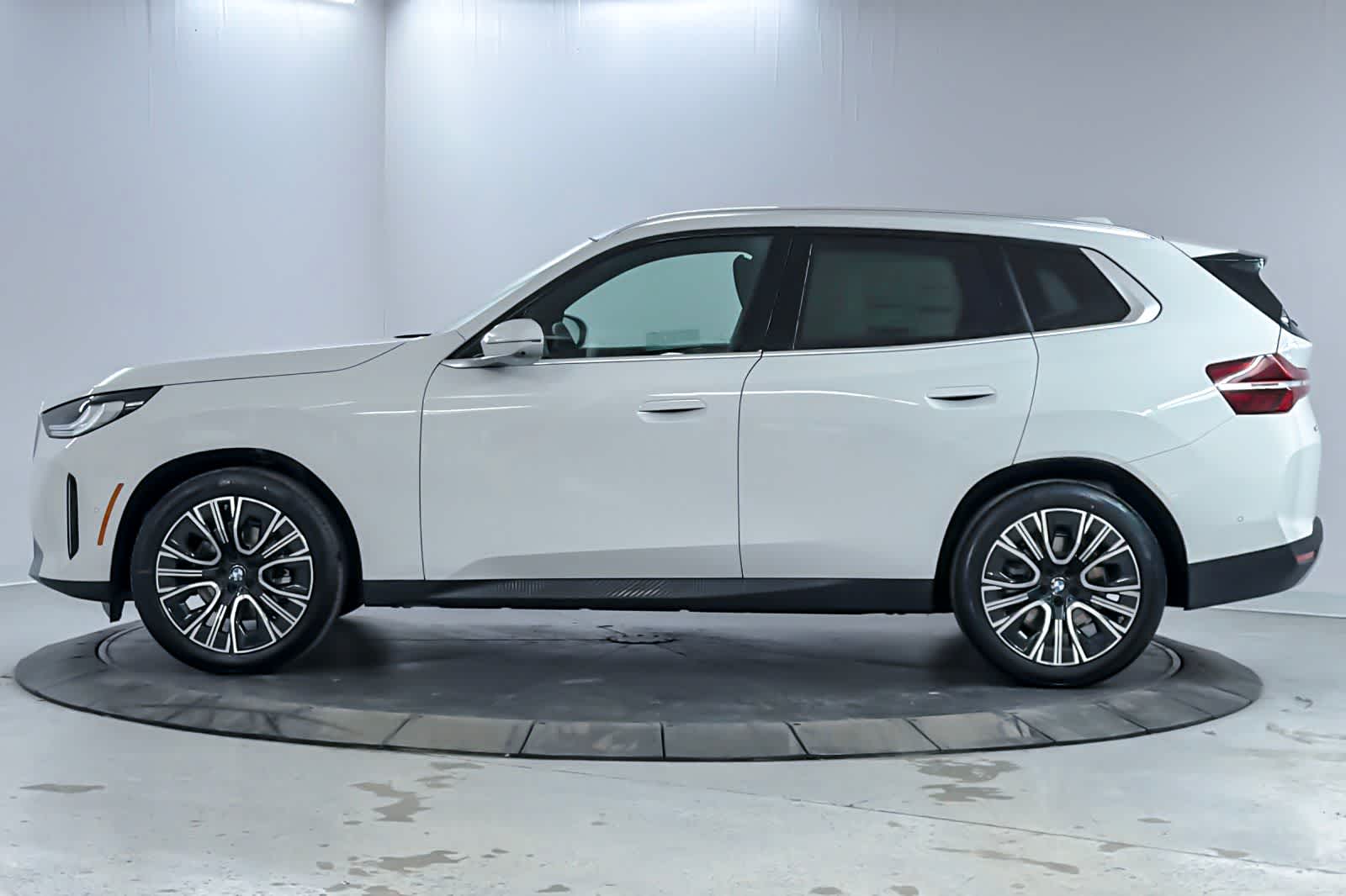 Thumbnail: 2026 BMW X3 - 5
