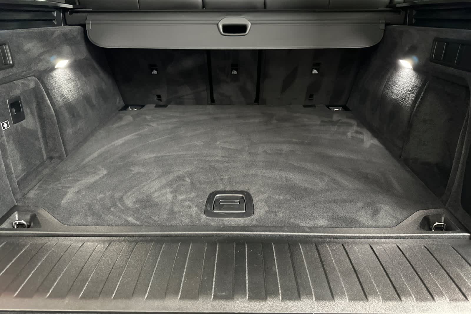 Thumbnail: 2023 BMW X5 - 15