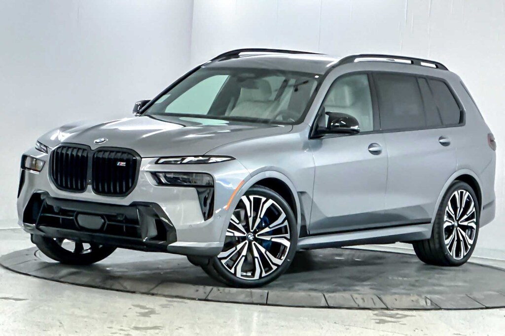 New 2026 BMW X7 M60i SUV