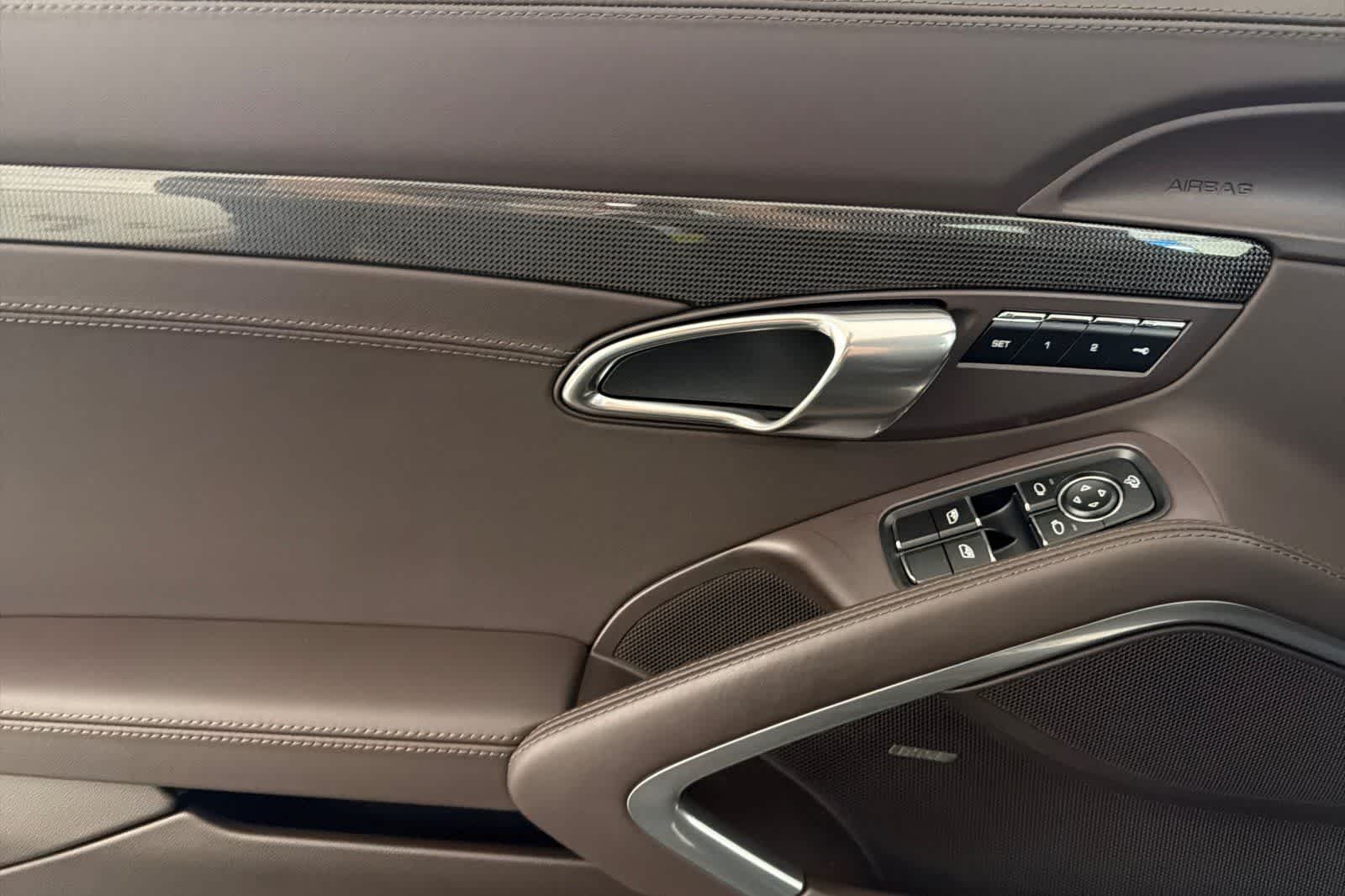 Thumbnail: 2014 Porsche 911 - 12