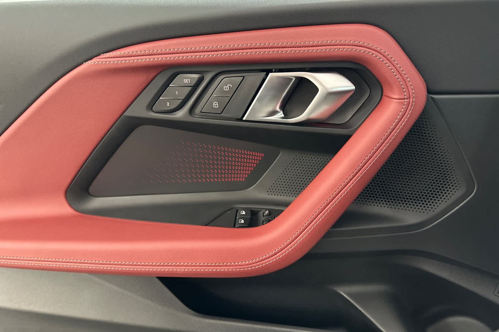 Thumbnail: 2025 BMW 2 Series - 12