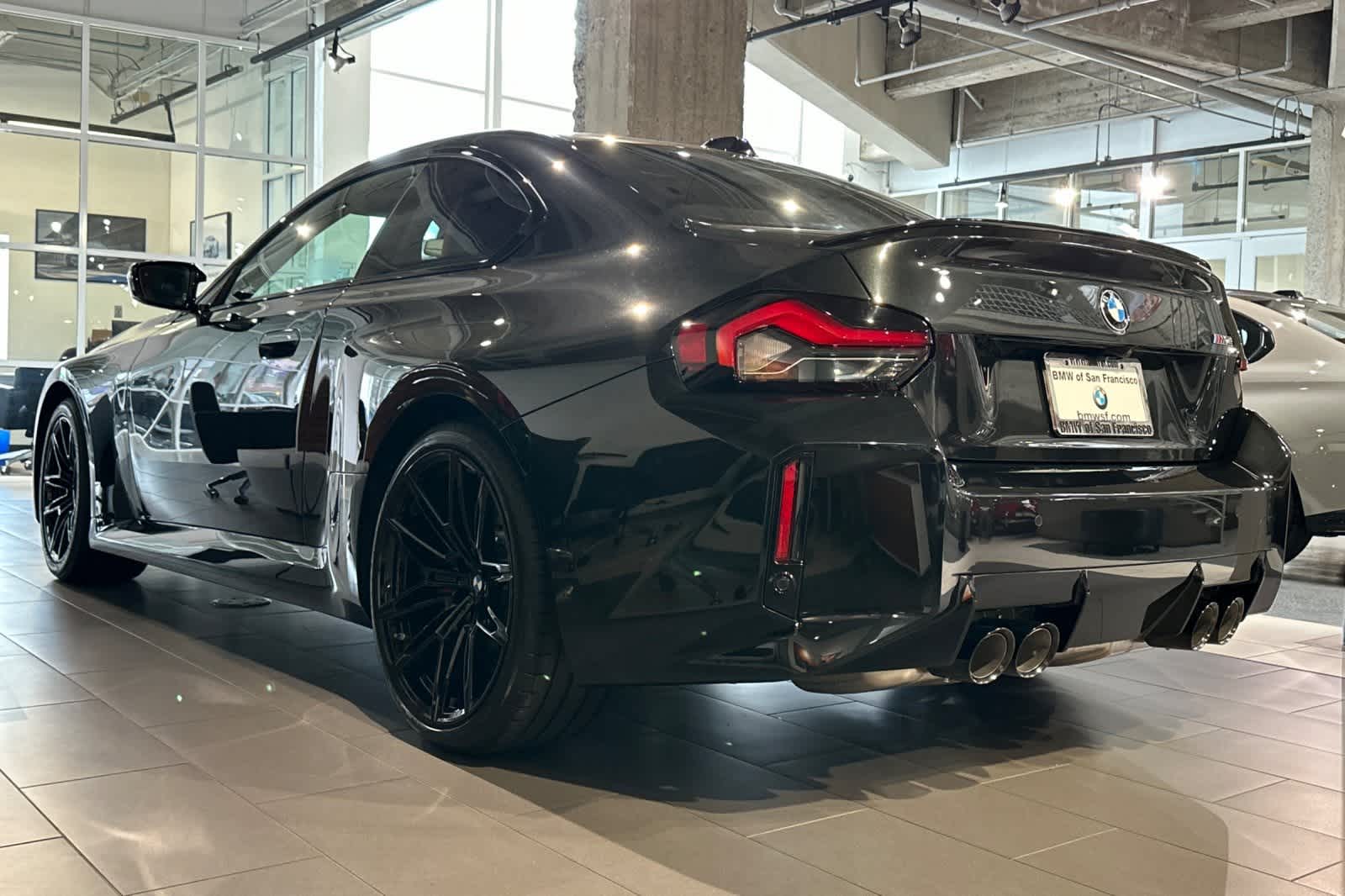 2025 BMW M2  6