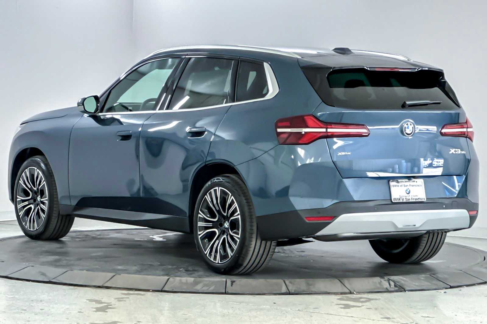 Thumbnail: 2026 BMW X3 - 6