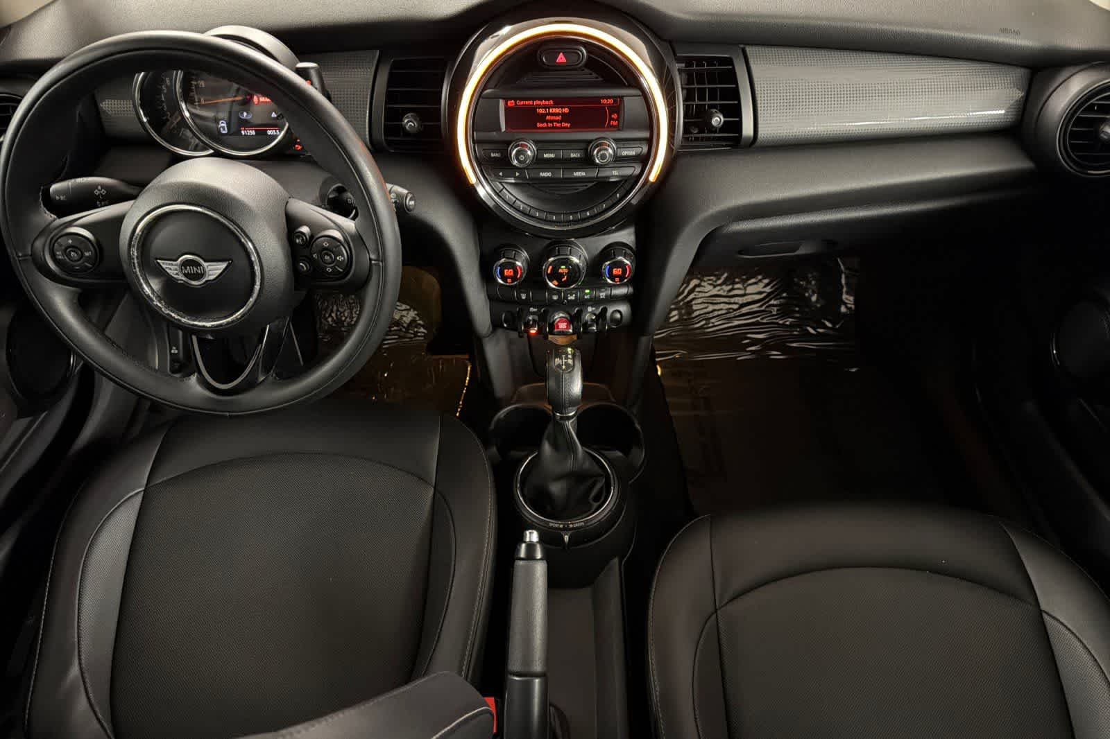 Thumbnail: 2016 MINI Cooper Hardtop - 3