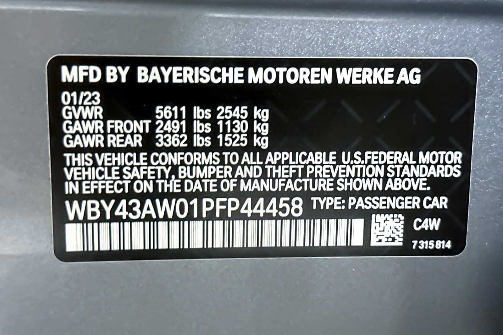 Thumbnail: 2023 BMW i4 - 28