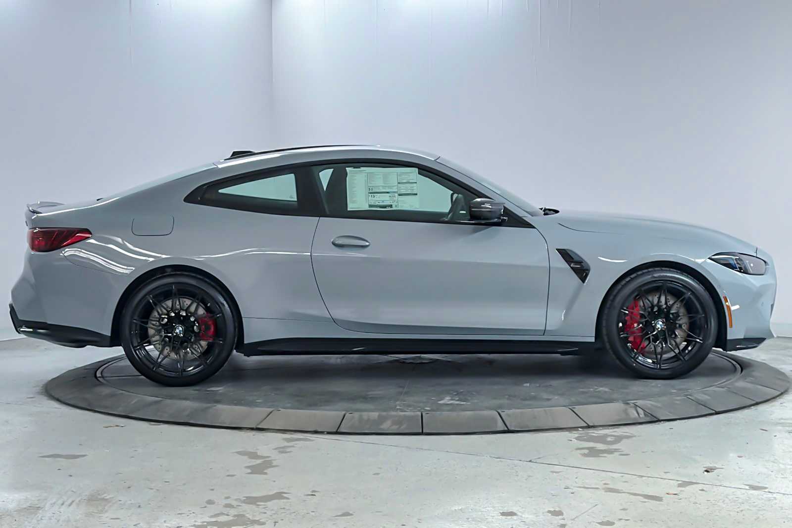 Thumbnail: 2026 BMW M4 - 8