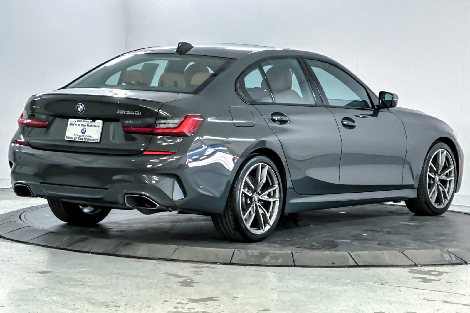 Thumbnail: 2020 BMW 3 Series - 2