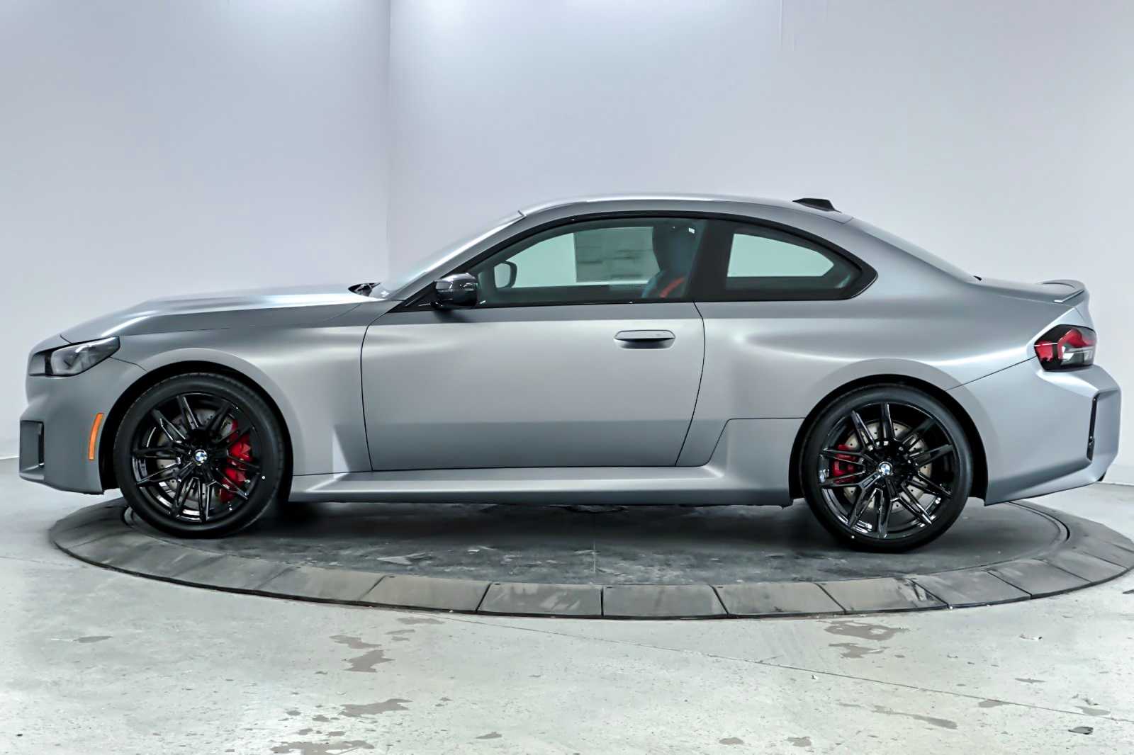 Thumbnail: 2025 BMW M2 - 5