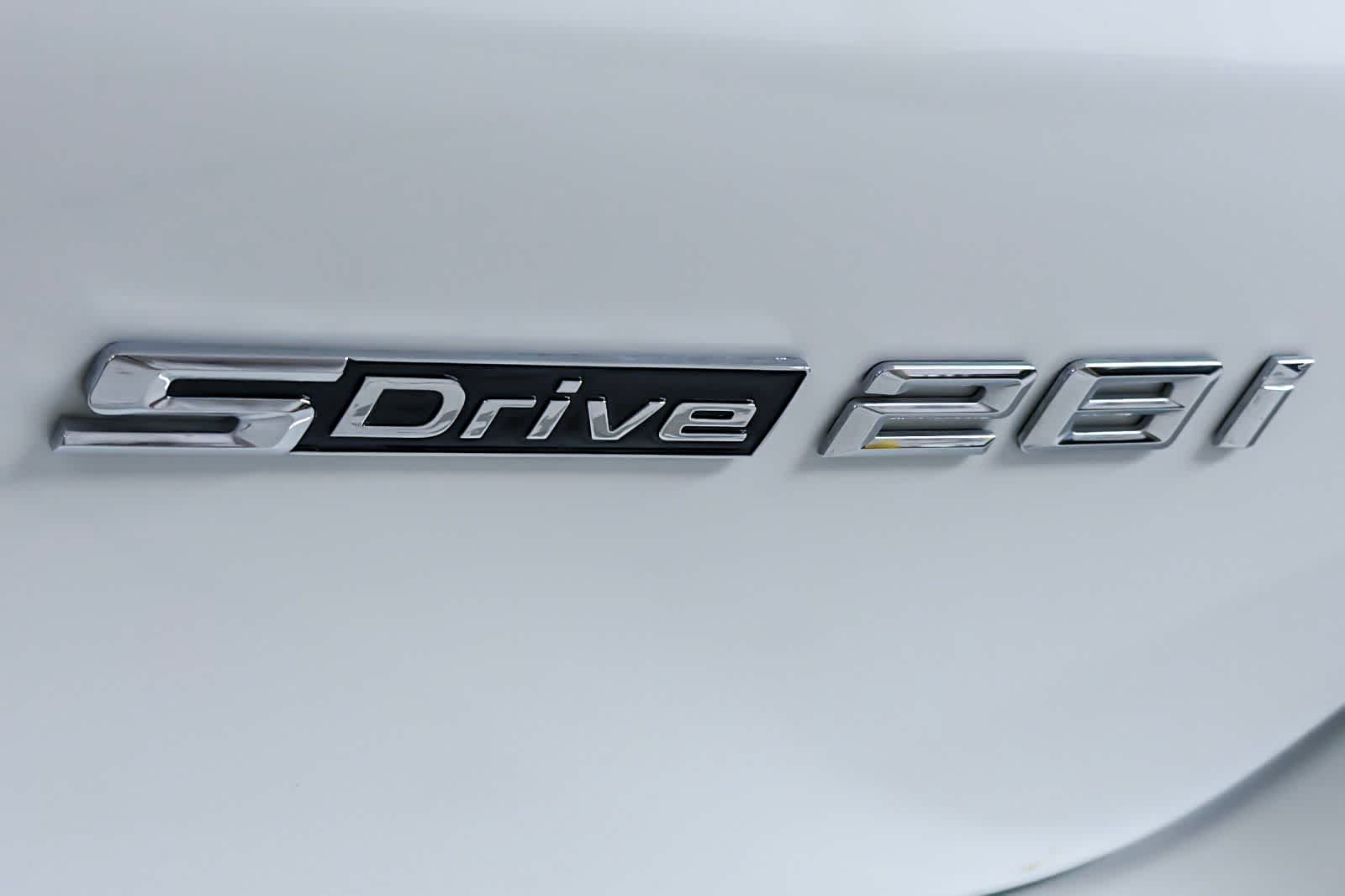 Thumbnail: 2021 BMW X1 - 28