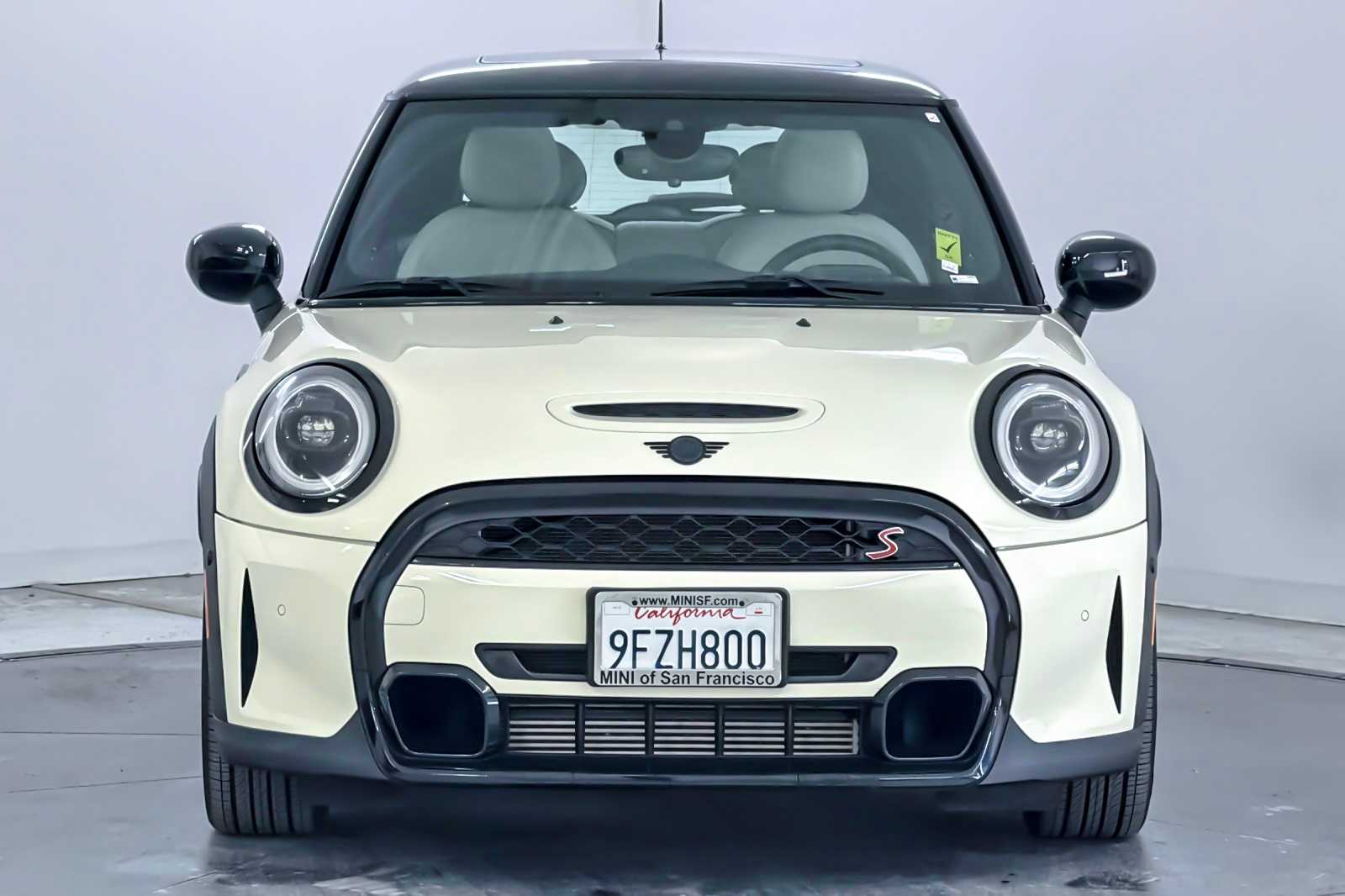 Thumbnail: 2023 MINI Cooper Hardtop - 10