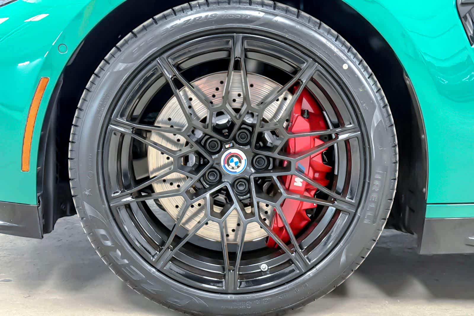 Thumbnail: 2023 BMW M4 - 12