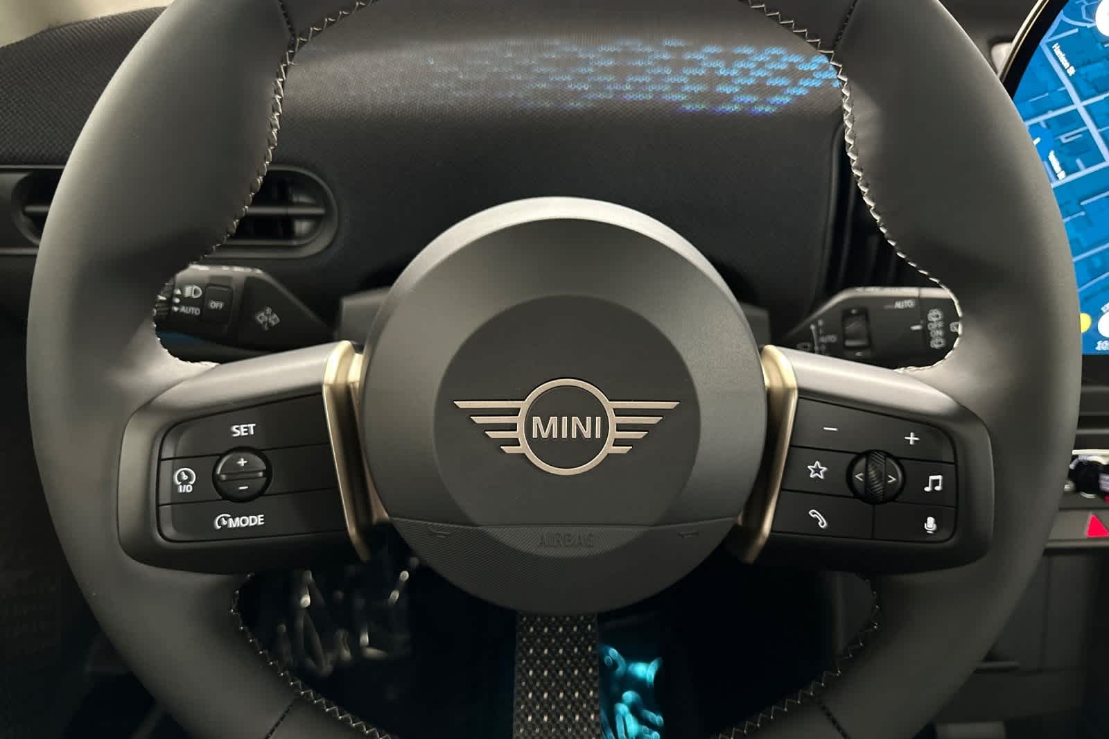 Thumbnail: 2025 MINI Cooper Hardtop - 24